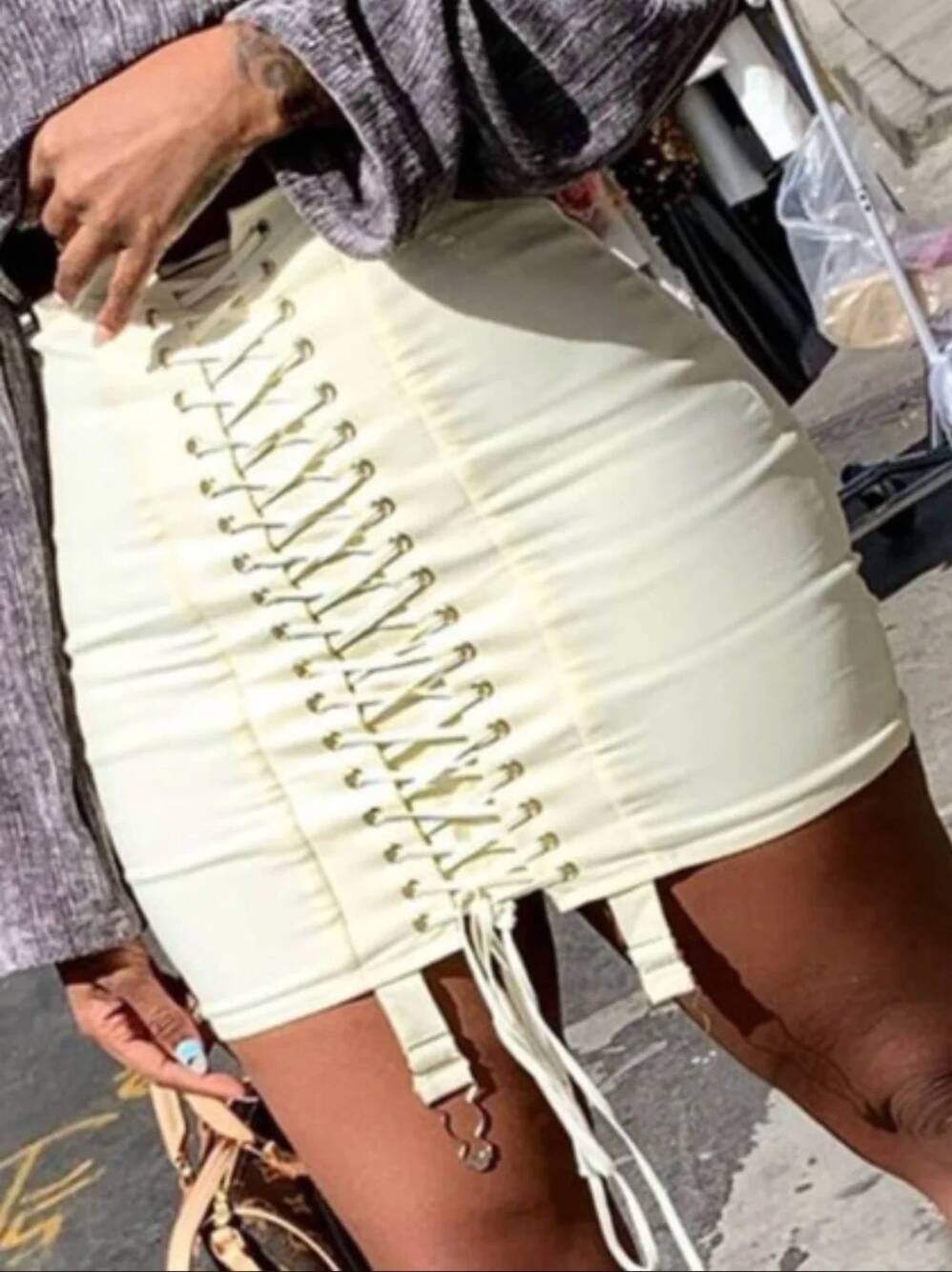 NEW LOVELY bandage fitted skirt in cream